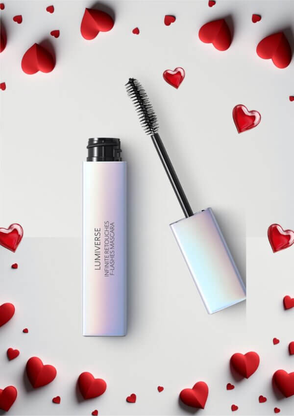 ❤️ "KIKO MILANO" Riečiamąjį ir ilginamąjį efektą suteikiantis blakstienų tušas su itin juoda tekstūra